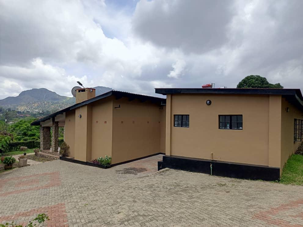 Modern property in Area 25